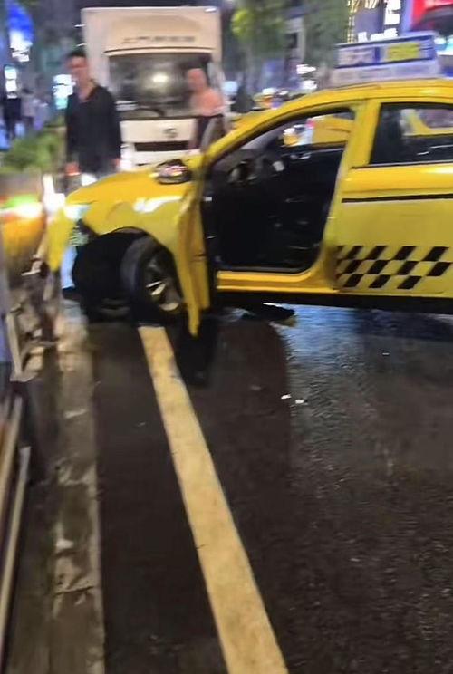 重庆出租车爆料最新消息,揭秘行业潜规则与乘客权益挑战  第3张